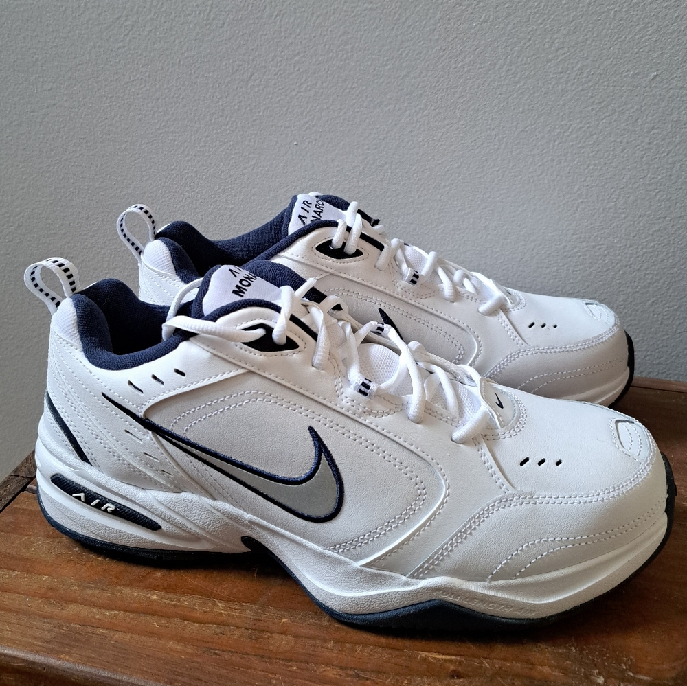 Nike Air Monarch IV (Wide 4E) White Mens US 11.5 416355-102
